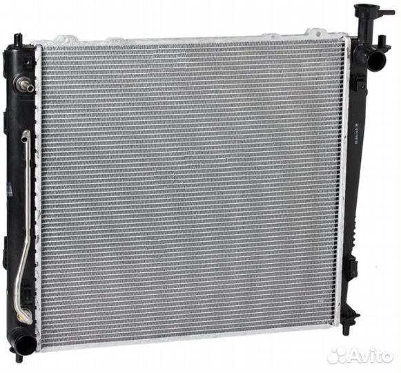 Радиатор охлаждения Kia Sorento AT AC+
