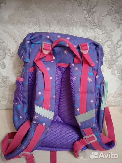 Школьный рюкзак