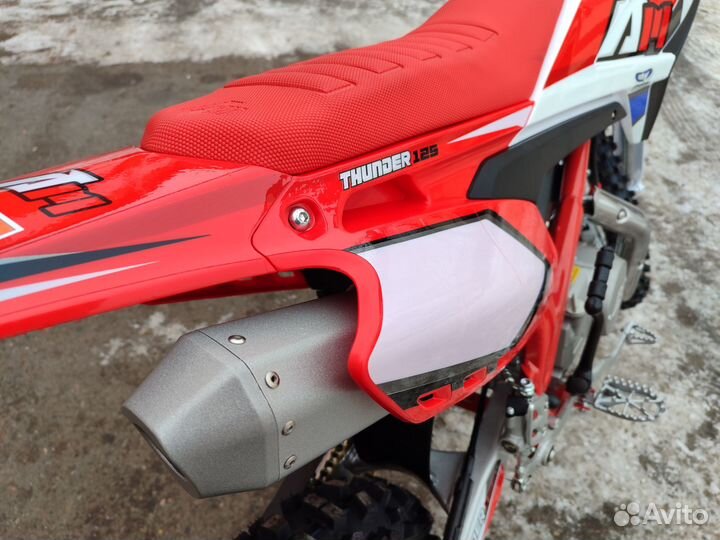 Питбайк Apollo Thunder 125E колеса 17/14