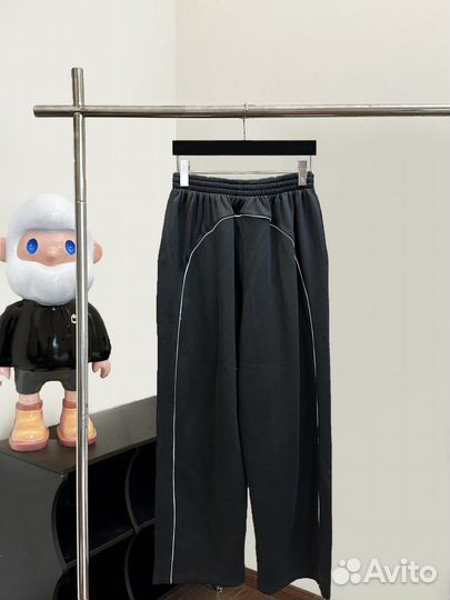 Штаны Balenciaga