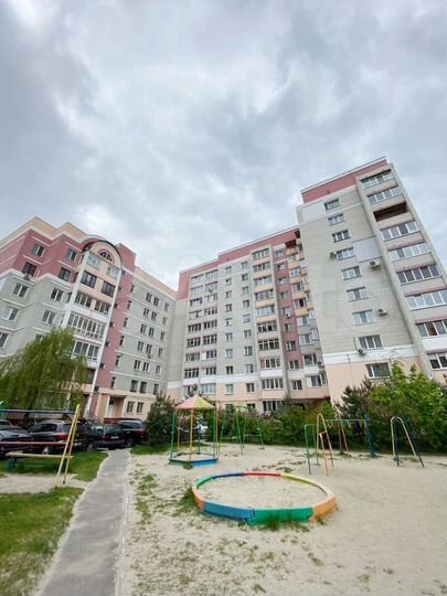 1-к. квартира, 42 м², 2/10 эт.