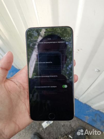 iPhone 8 Plus, 64 ГБ