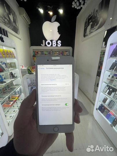 iPhone 8 Plus, 64 ГБ