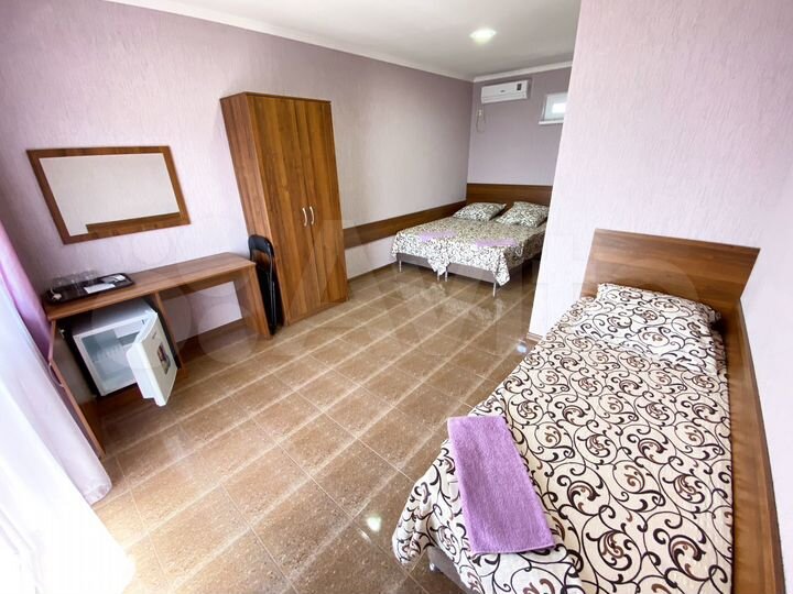 Комната 18 м² в 1-к., 1/2 эт.