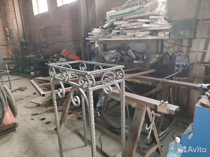 Кованый мангал