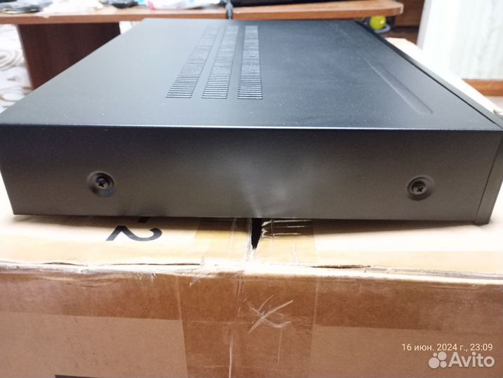 Продам интегральный усилитель emotiva TA-100