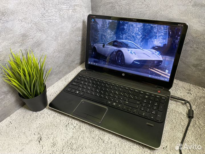 Мощный ноутбук HP 2 видеокарты/SSD/8 gb
