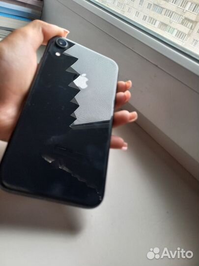 iPhone Xr, 64 ГБ