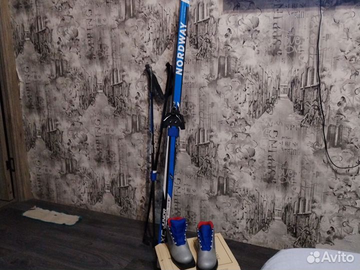 Беговые лыжи