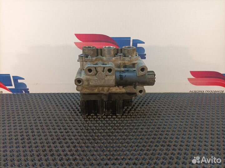 Кран уровня пола главный камаз 5490