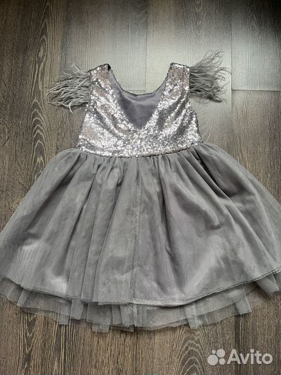 Нарядное платье для девочки 92