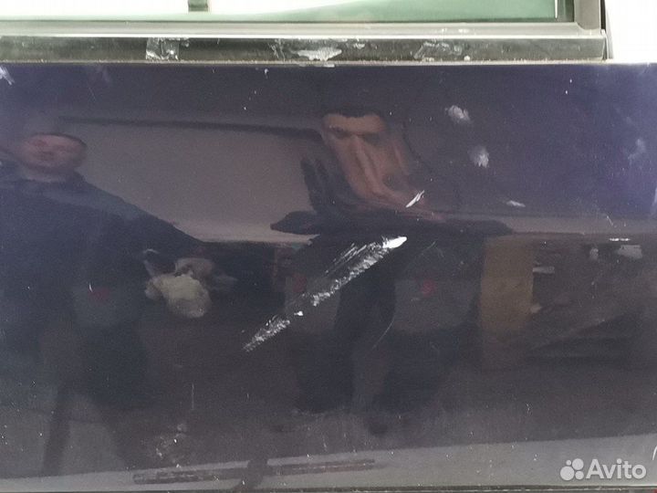 Дверь передняя для Chrysler Voyager 3 04717428AD