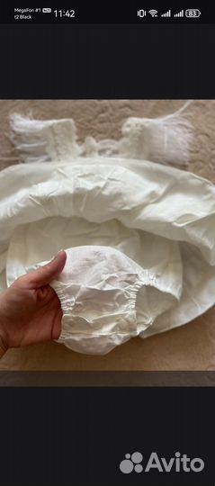 Кружевное платье с перьями 80-92