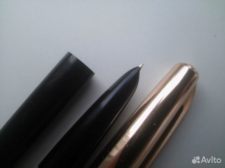 Перьевая ручка 