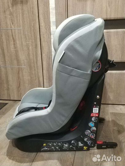 Детское автокресло Chicco (Isofix, 9-18 кг)