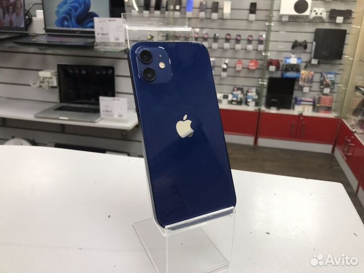 iPhone 12, 64 ГБ