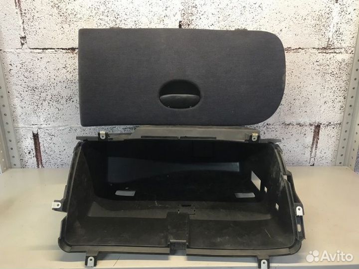 Бардачок Peugeot 206 хетчбек 1.9D 1998