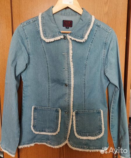Джинсовая куртка