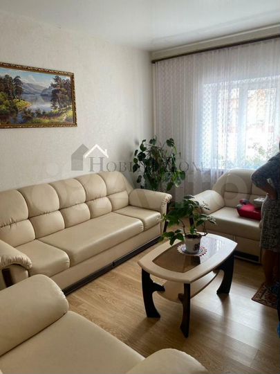 Коттедж 220 м² на участке 11 сот.