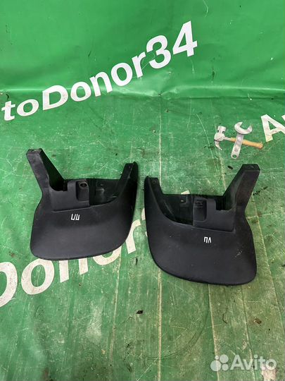 Передние брызговики Mitsubishi pajero sport 2