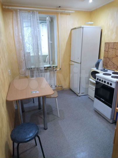2-к. квартира, 54 м², 1/5 эт.