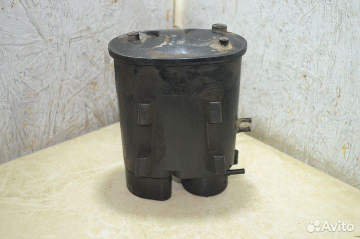 Абсорбер Toyota Yaris