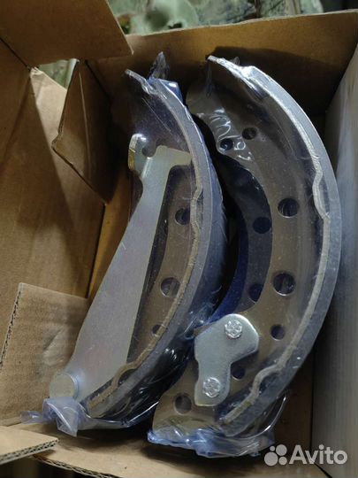 Колодки тормозные задние Фольксваген polo