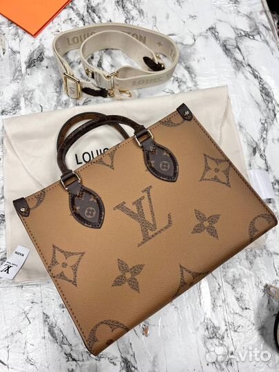 Сумка Louis Vuitton onthego Mini