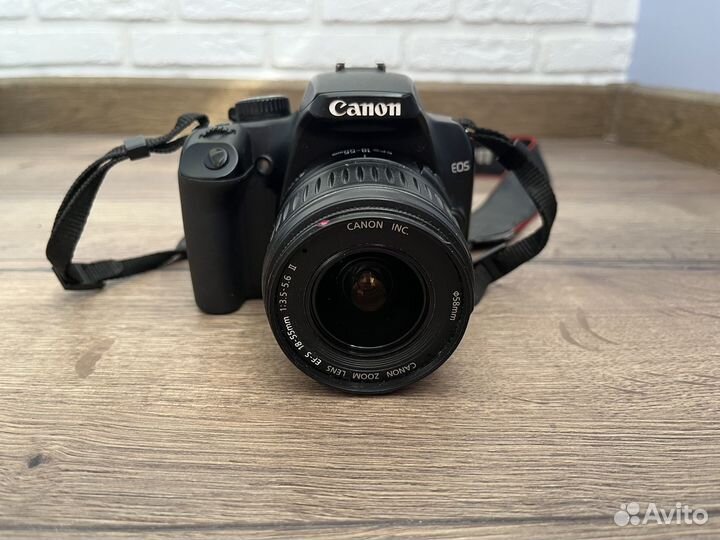 Зеркальный фотоаппарат canon eos 1000d