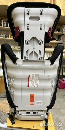 Автомобильное кресло britax romer 15 36кг