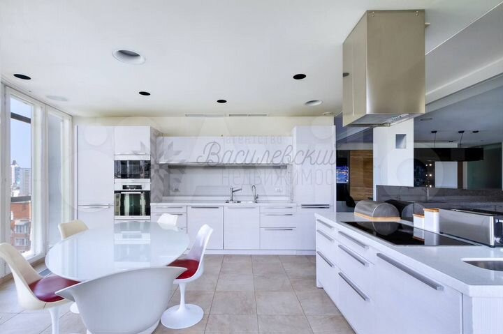 5-к. квартира, 326,5 м², 10/14 эт.