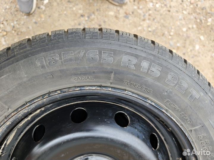 Kormoran Stud Extreme 185/65 R15