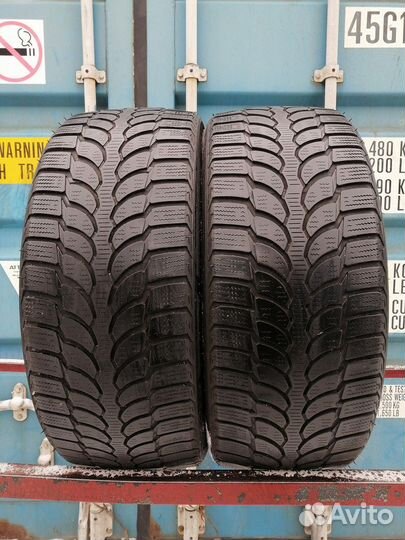 Bridgestone Blizzak LM-32 235/40 R19