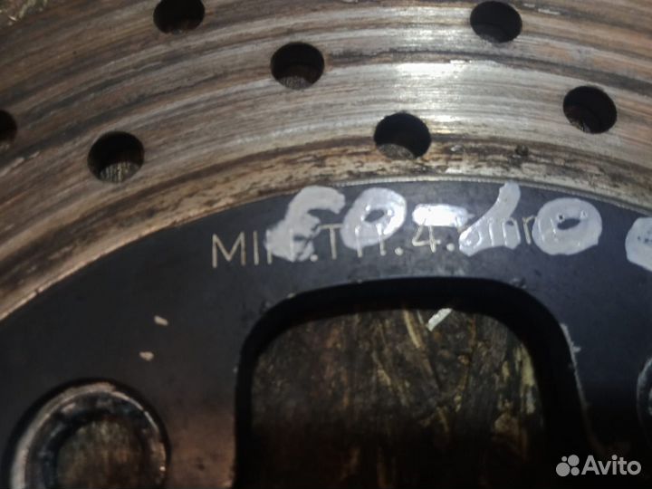 Gsx-r600 k1 k3 k3 задний тормозной диск