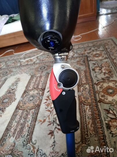 Протез правой ноги