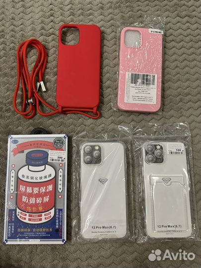 Чехлы и защитное стекло на iPhone 12 про Макс