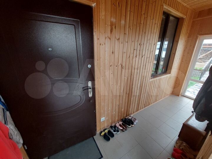 Дом 160 м² на участке 15,6 сот.