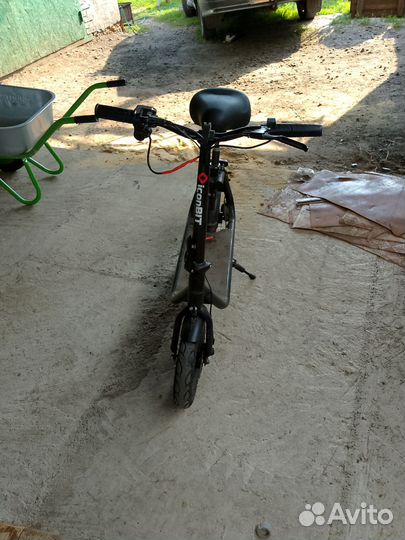 Электросамокат iconbit