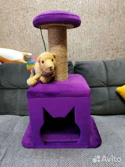 Домик для кошки с когтеточкой новый