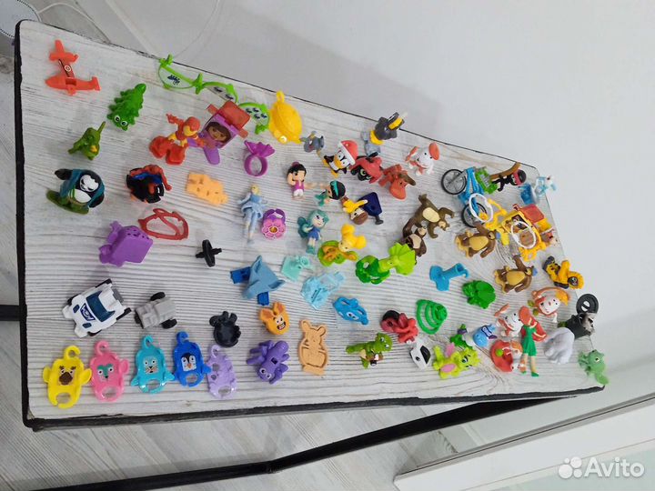 Игрушки из киндер, ассорти