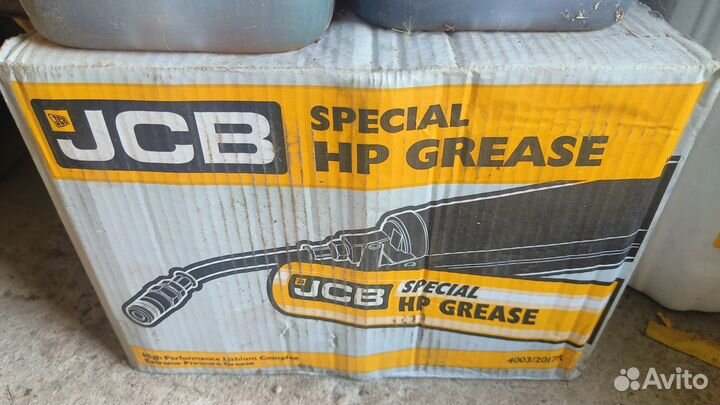 Смазка в тубах JCB