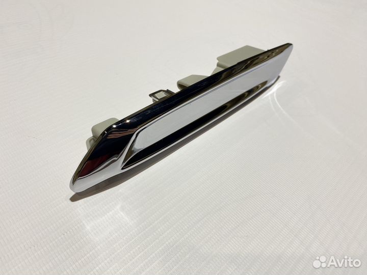 Правая накладка крыла BMW F10 F11 рест