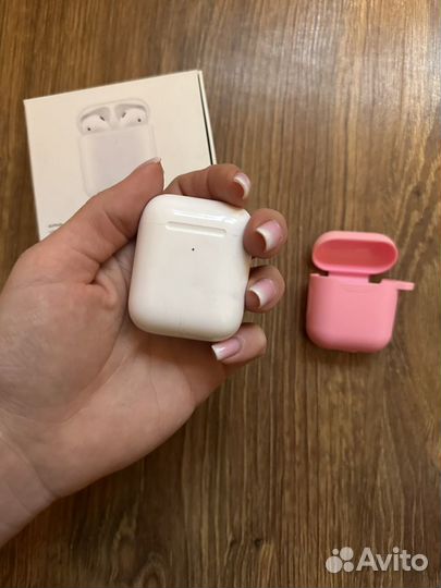 Беспроводные наушники Apple AirPods 2