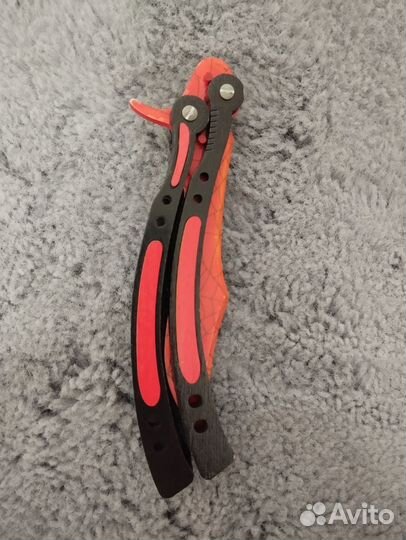 Нож бабочка кс го, деревяный скин кровавая паутина