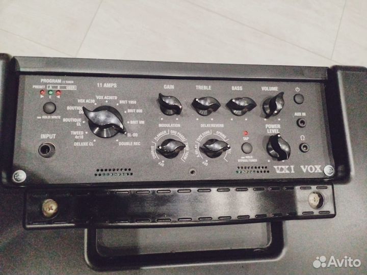 Гитарный комбоусилитель vx I vox