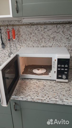 Микроволновка samsung MW87WR