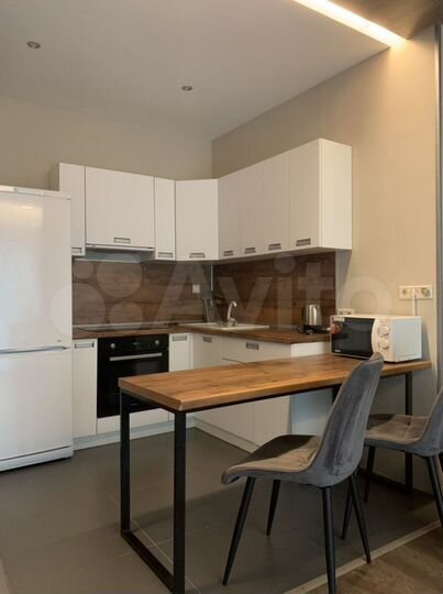 2-к. квартира, 43 м², 2/2 эт.