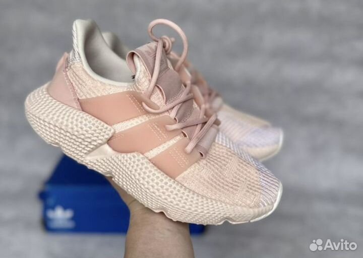 Кроссовки женские, для девочки adidas новые