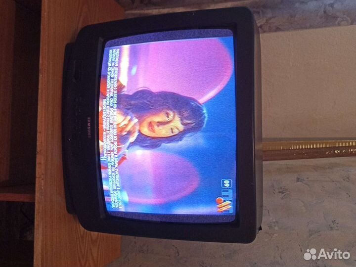 Телевизор Самсунг