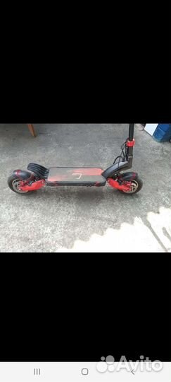 Самокат Kugoo G1